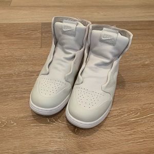 Women’s Nike Jordan AJ1 Sage XX Sz 8